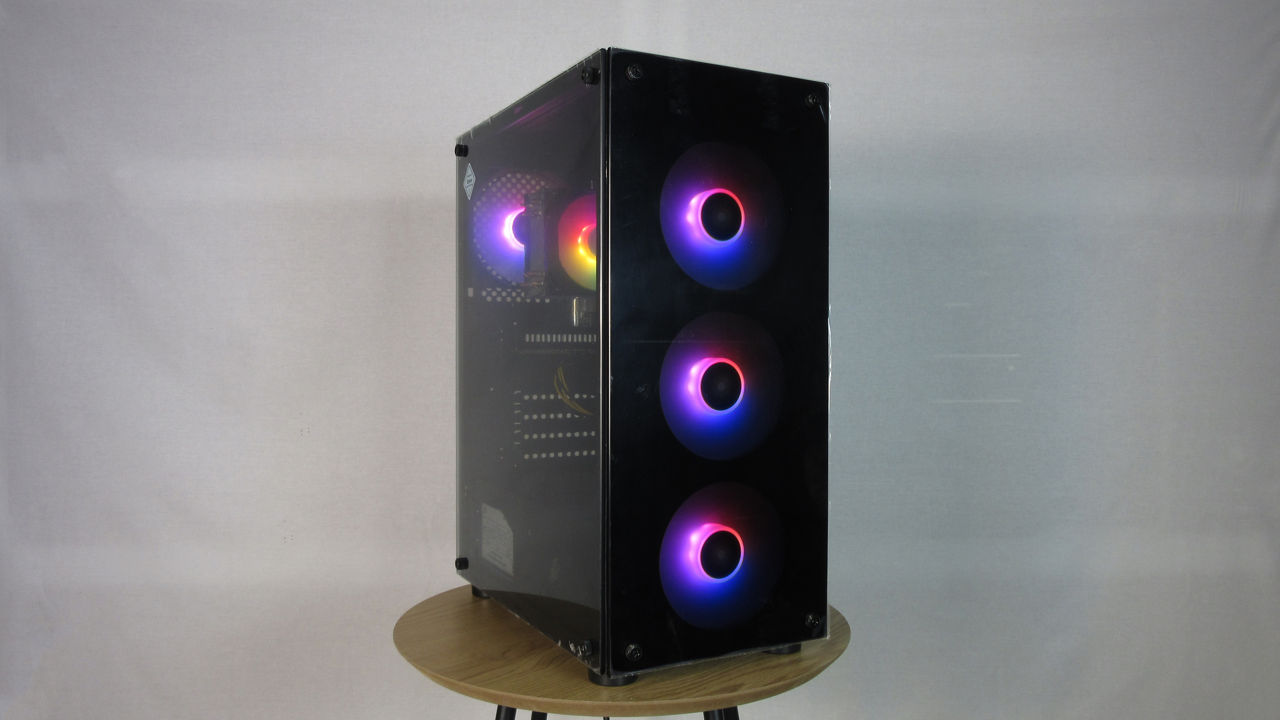 Gaming PC Ryzen 7 + RTX 2060 + 32gb RAM foto 0