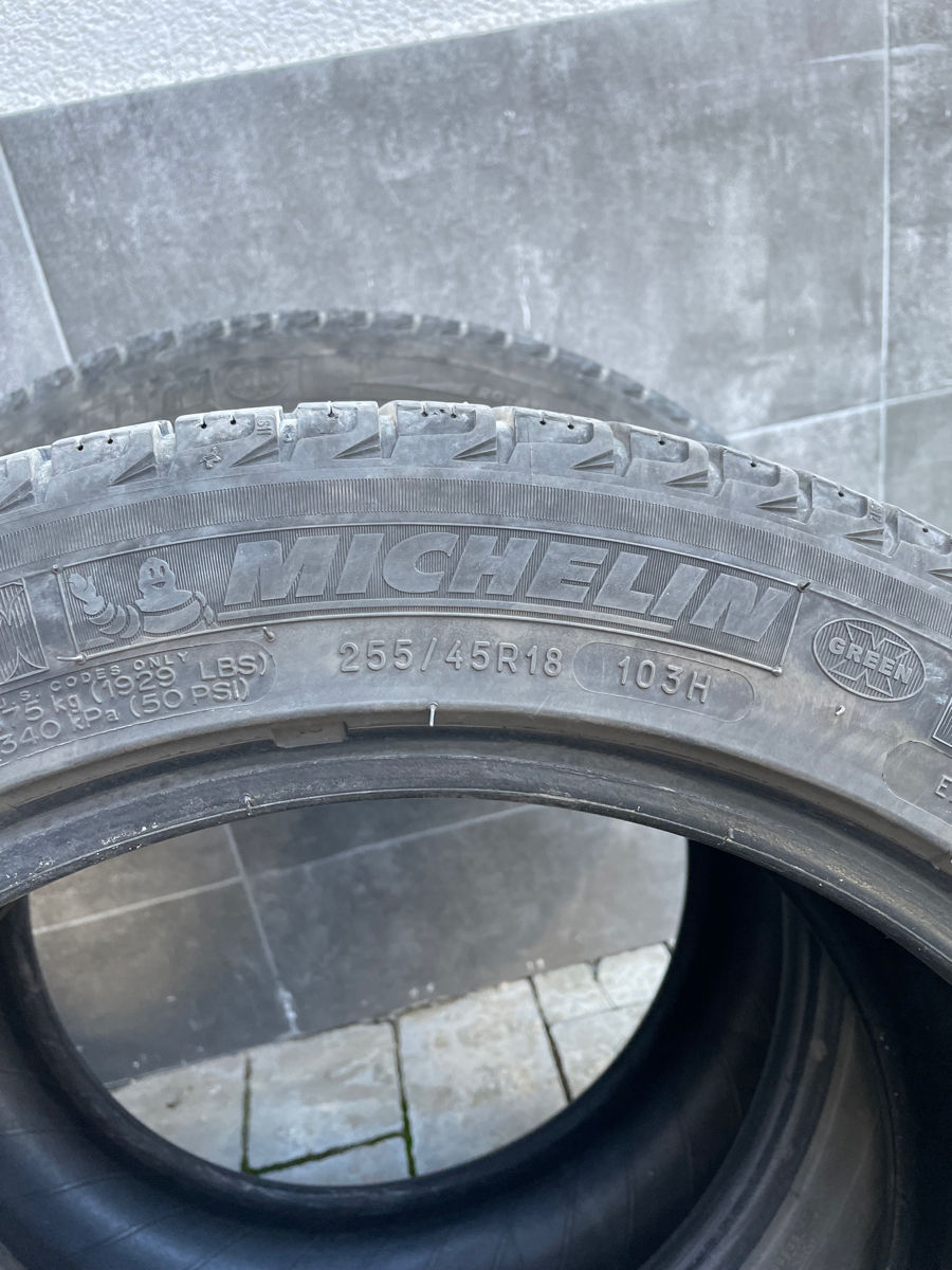 Michelin 255/45/ R18