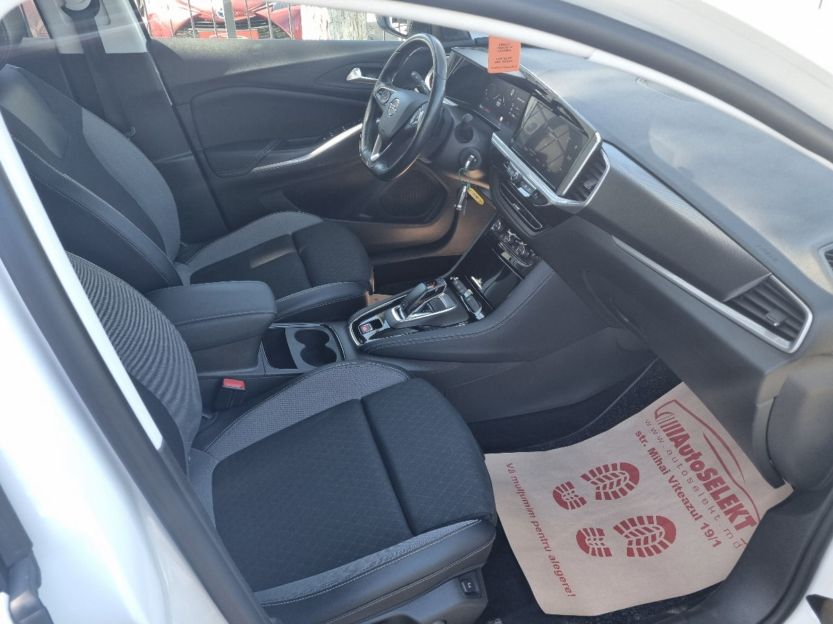 Opel Grandland X 2022 photo 10
