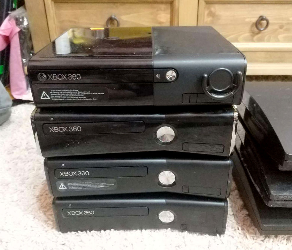 XBOX 360 и Wii  - на запасти (возможен обмен) foto 1