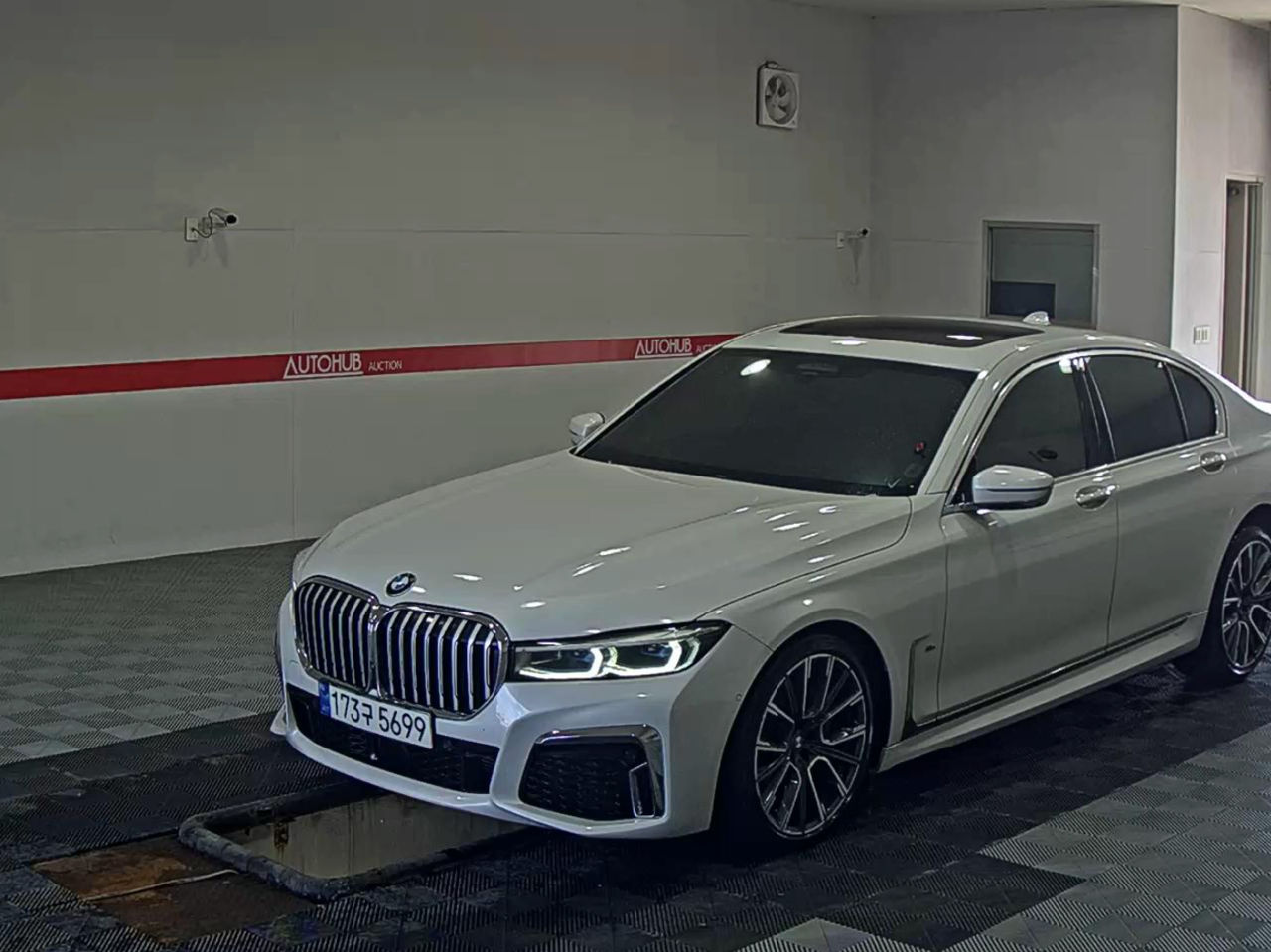 BMW7Series