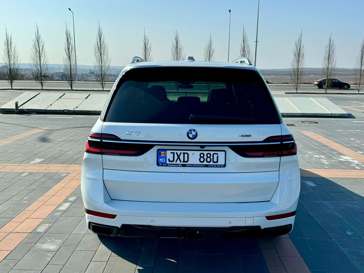 BMW X7 foto 2