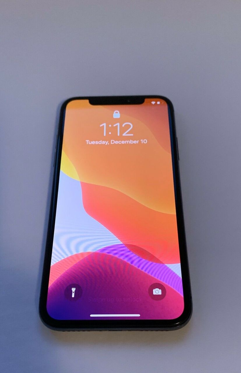 Apple iPhone X (64GB) Space Grey