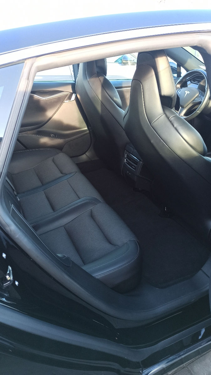 Tesla Model S foto 6