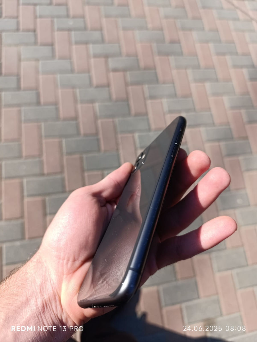 iPhone 11 foto 1