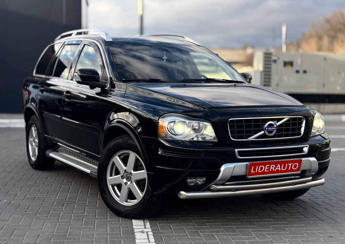 Volvo XC90 foto 0