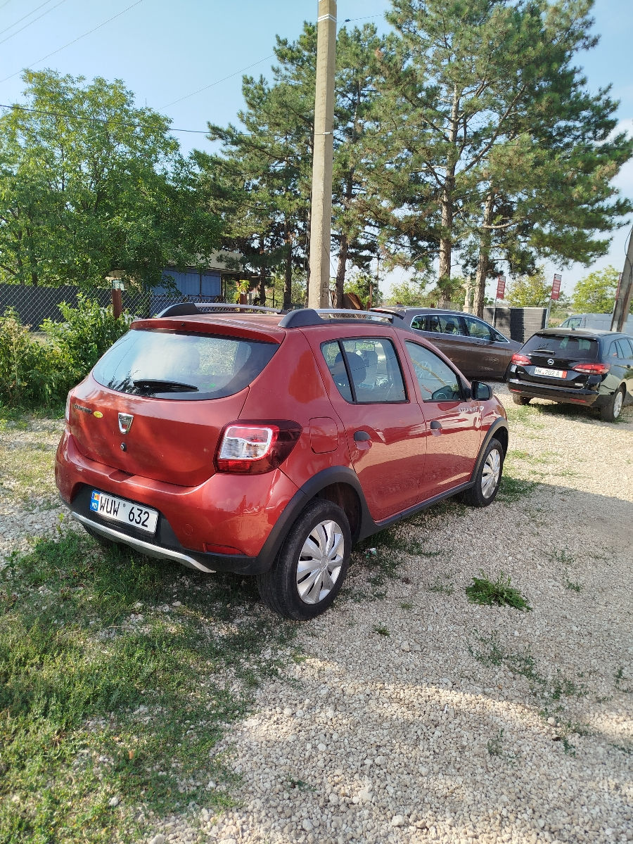 Dacia Sandero Stepway foto 1