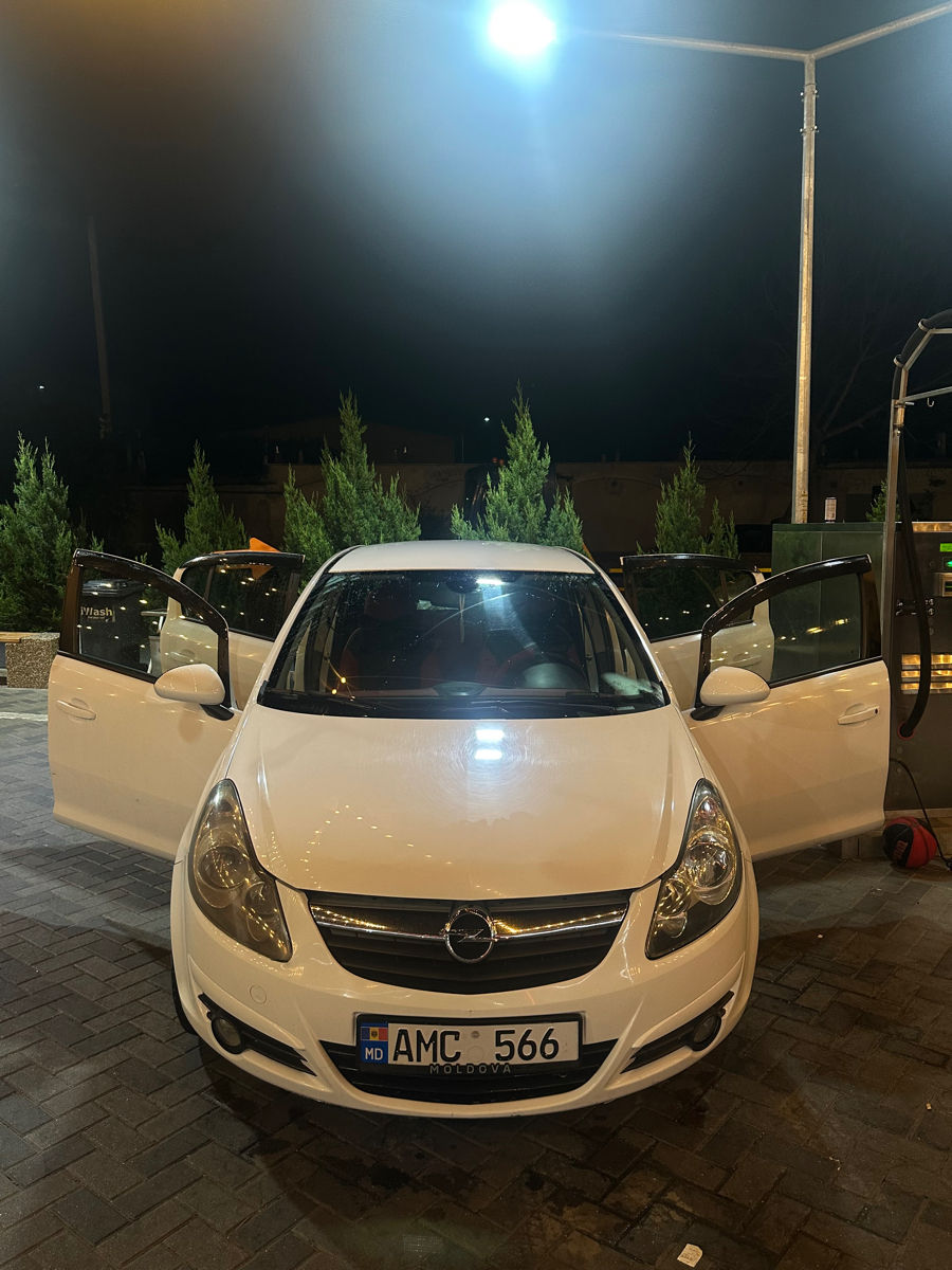 Opel Corsa фото 0