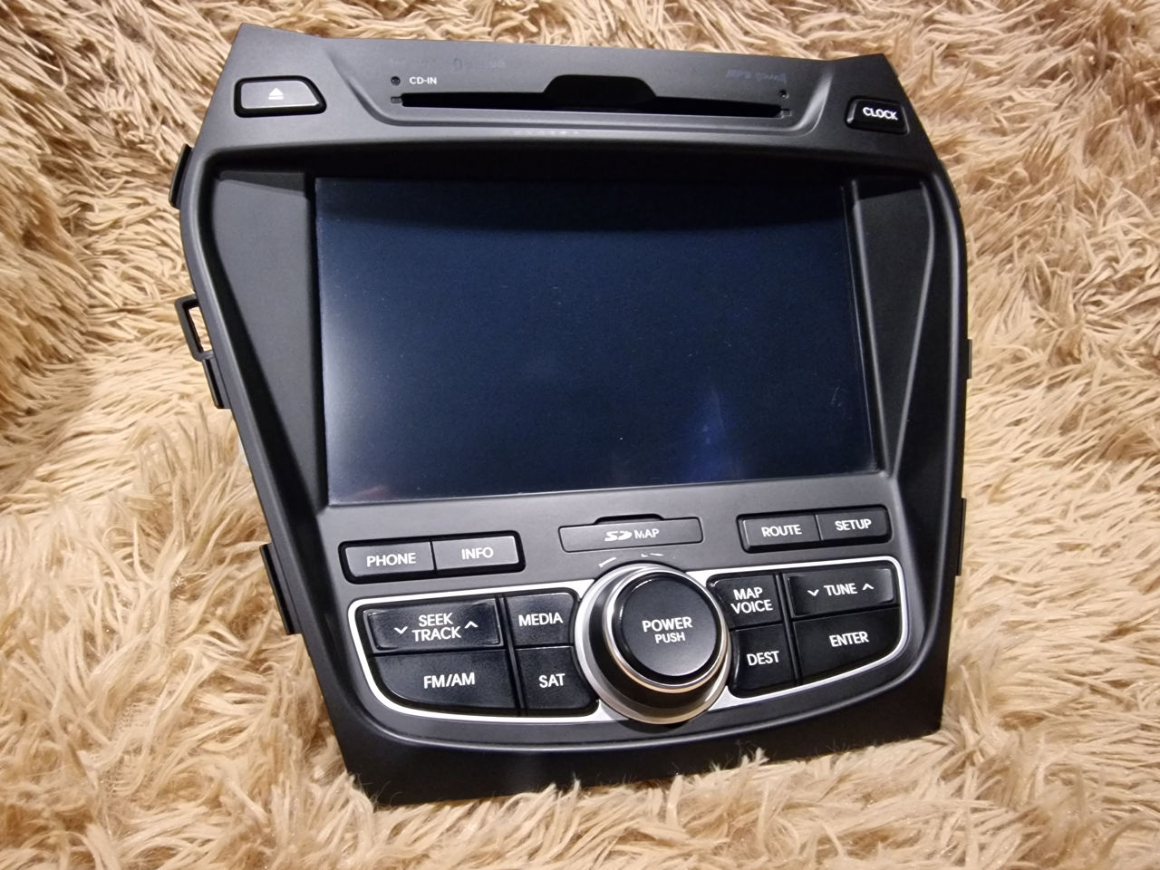 Hyundai Sânta fe magnetofon dvd,GPS.infinity,mp3