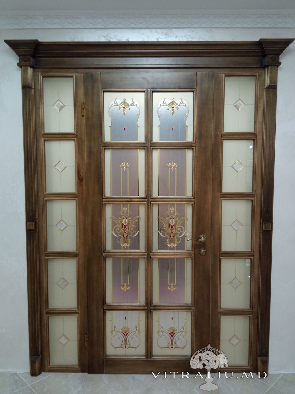 Vitralii si sticla decorativa pentru usi / витражи и декоративное стекло в двери foto 0