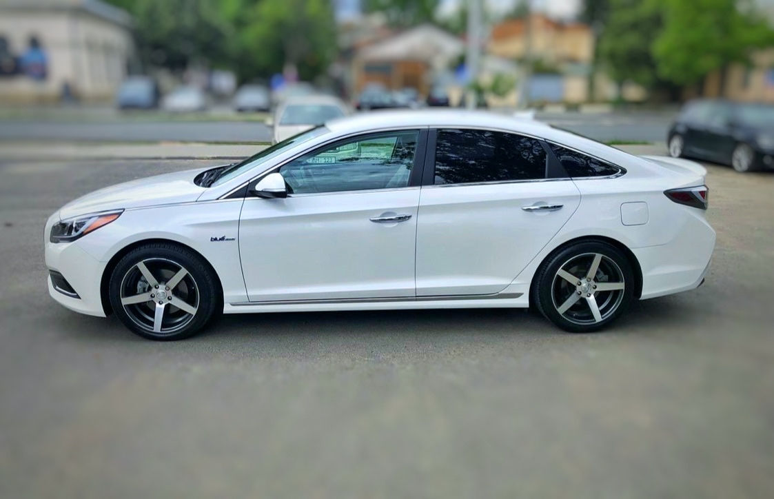 Hyundai Sonata foto 9