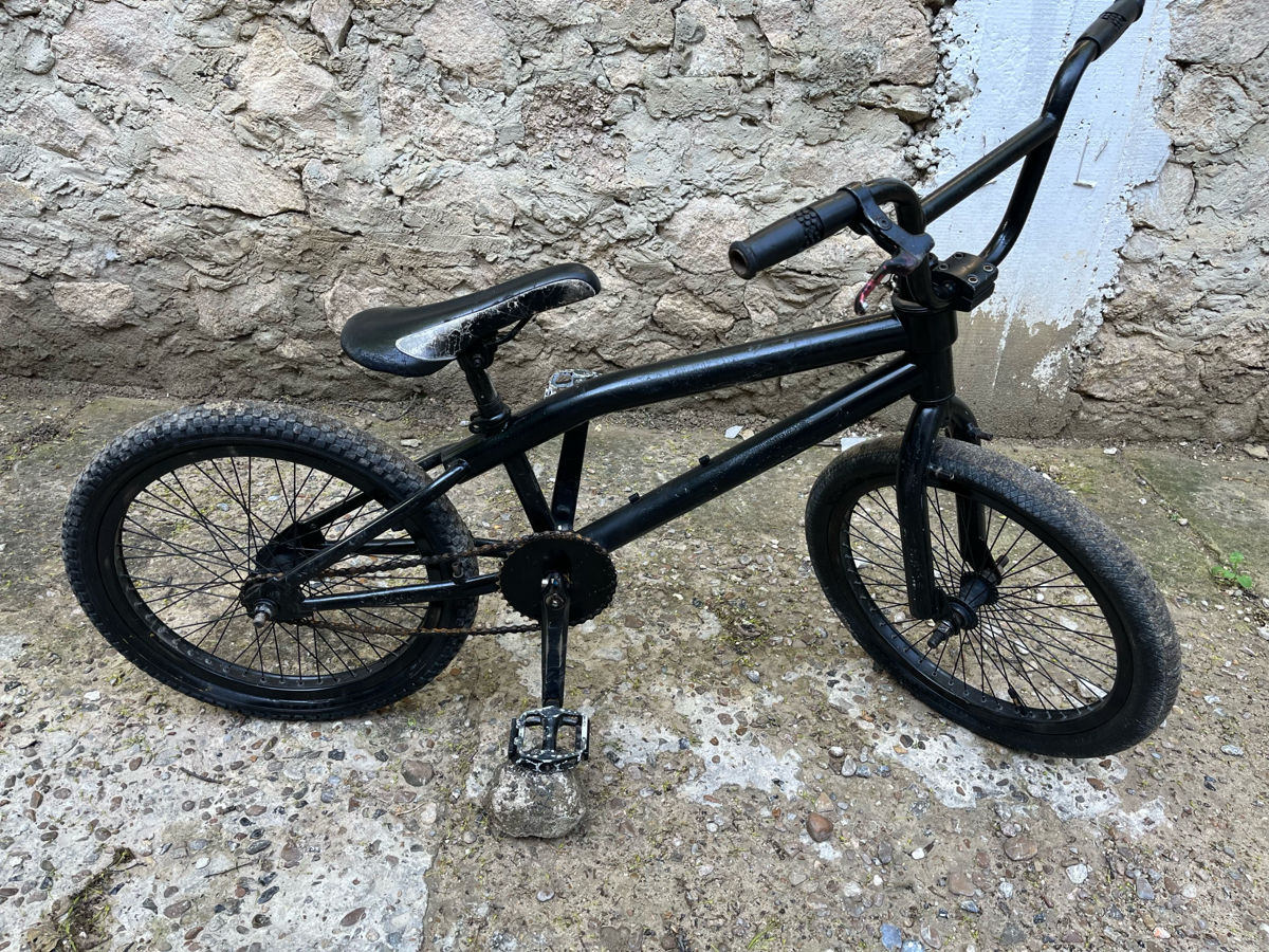Прадам BMX , не в этом хорошем состоянии педаль не крутится foto 6