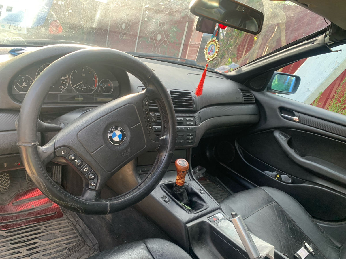 BMW 3 Series фото 2