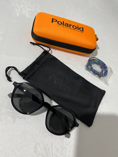 Ochelari de soare Polaroid foto 1