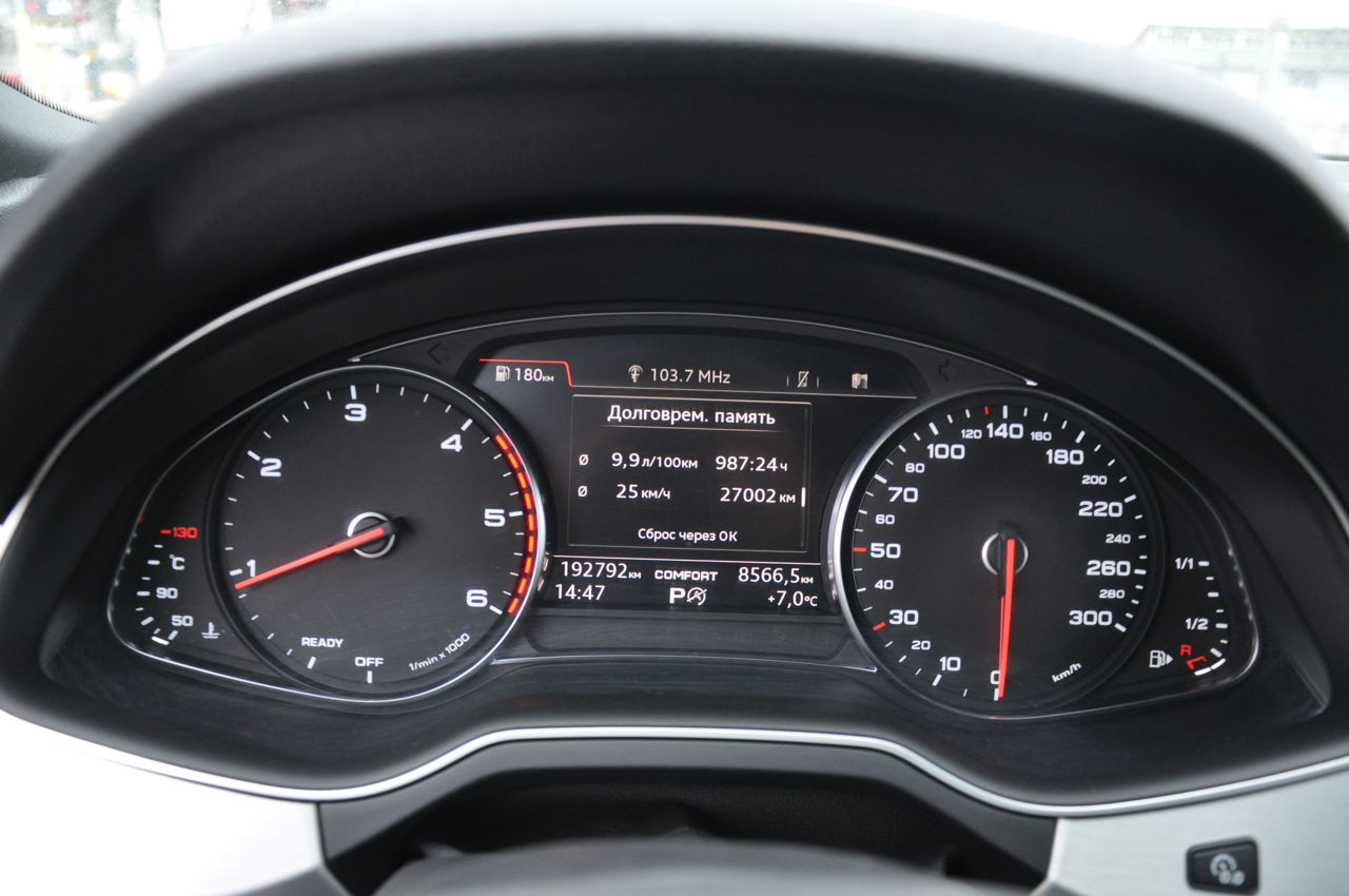 Audi Q7 фото 19