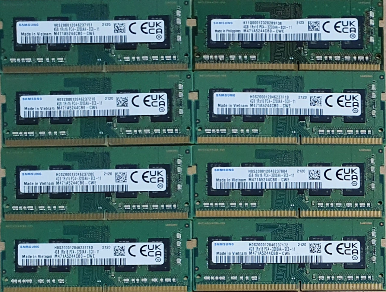 4GB DDR4-3200MHz sodimm Samsung Original PC25600, CL22, 260pin фото 0