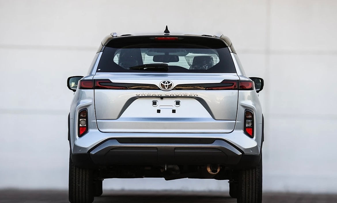 Toyota Urban Cruiser фото 1