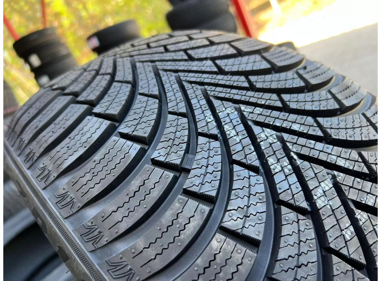 Anvelope de iarna 255/45 R19 104W XL M+S Maxxis Premitra Snow WP6 - 2025 фото 3