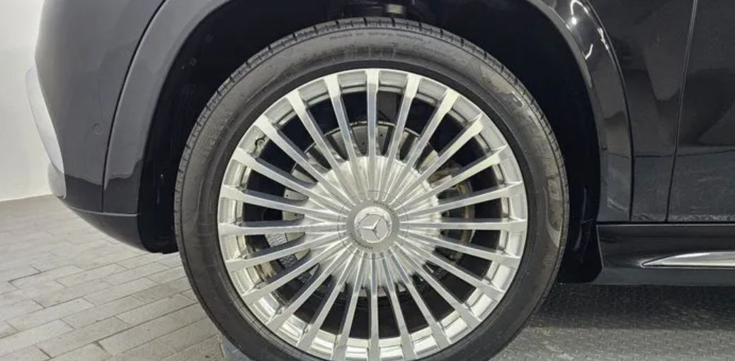Mercedes GLS-Class foto 2