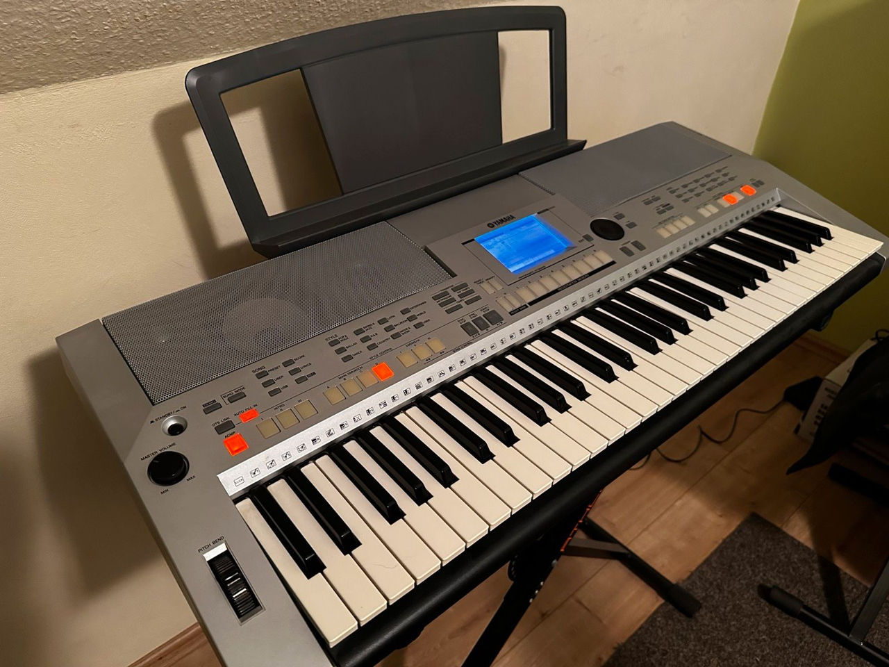 Yamaha Ionica, clapa. Синтезатор foto 0