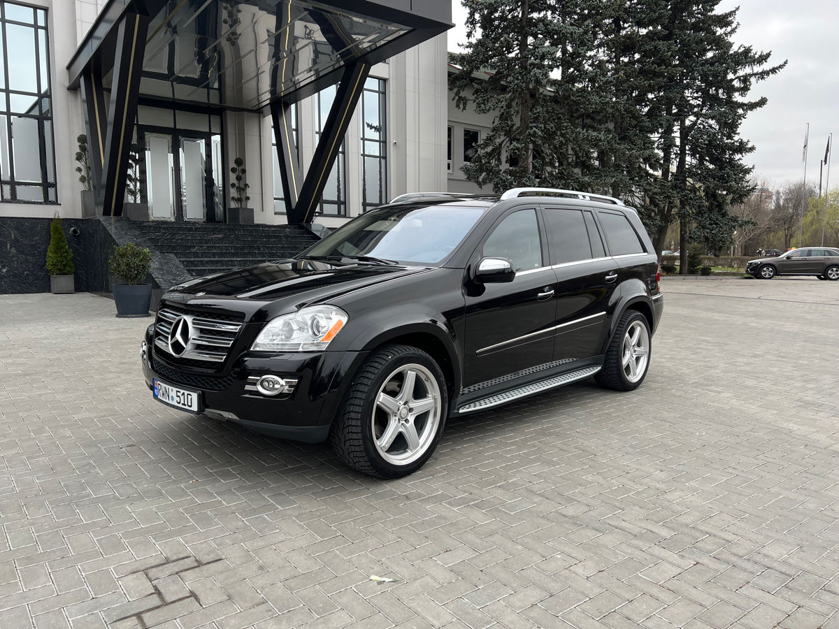 Mercedes GL-Class foto 1