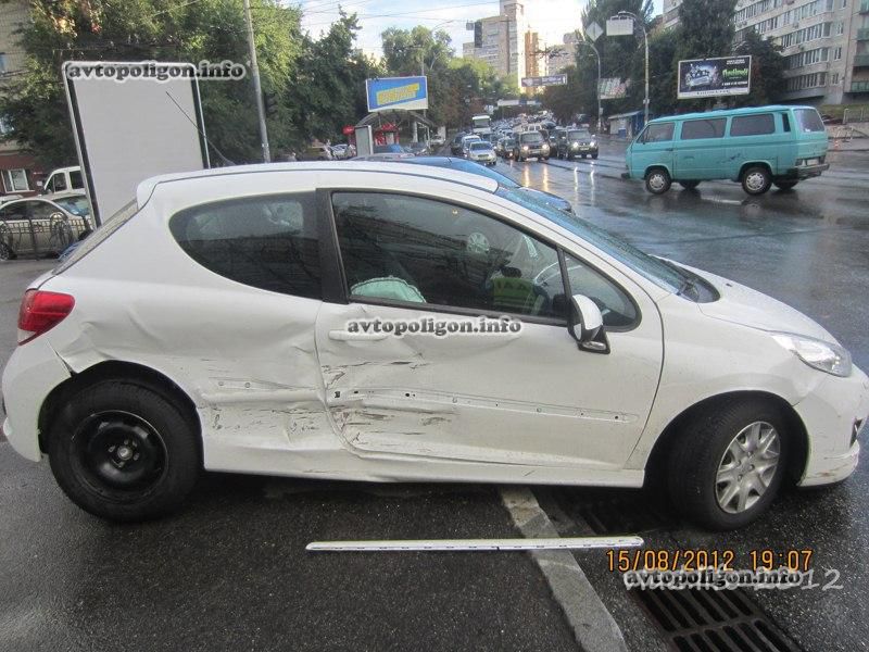 Peugeot 307 фото 5