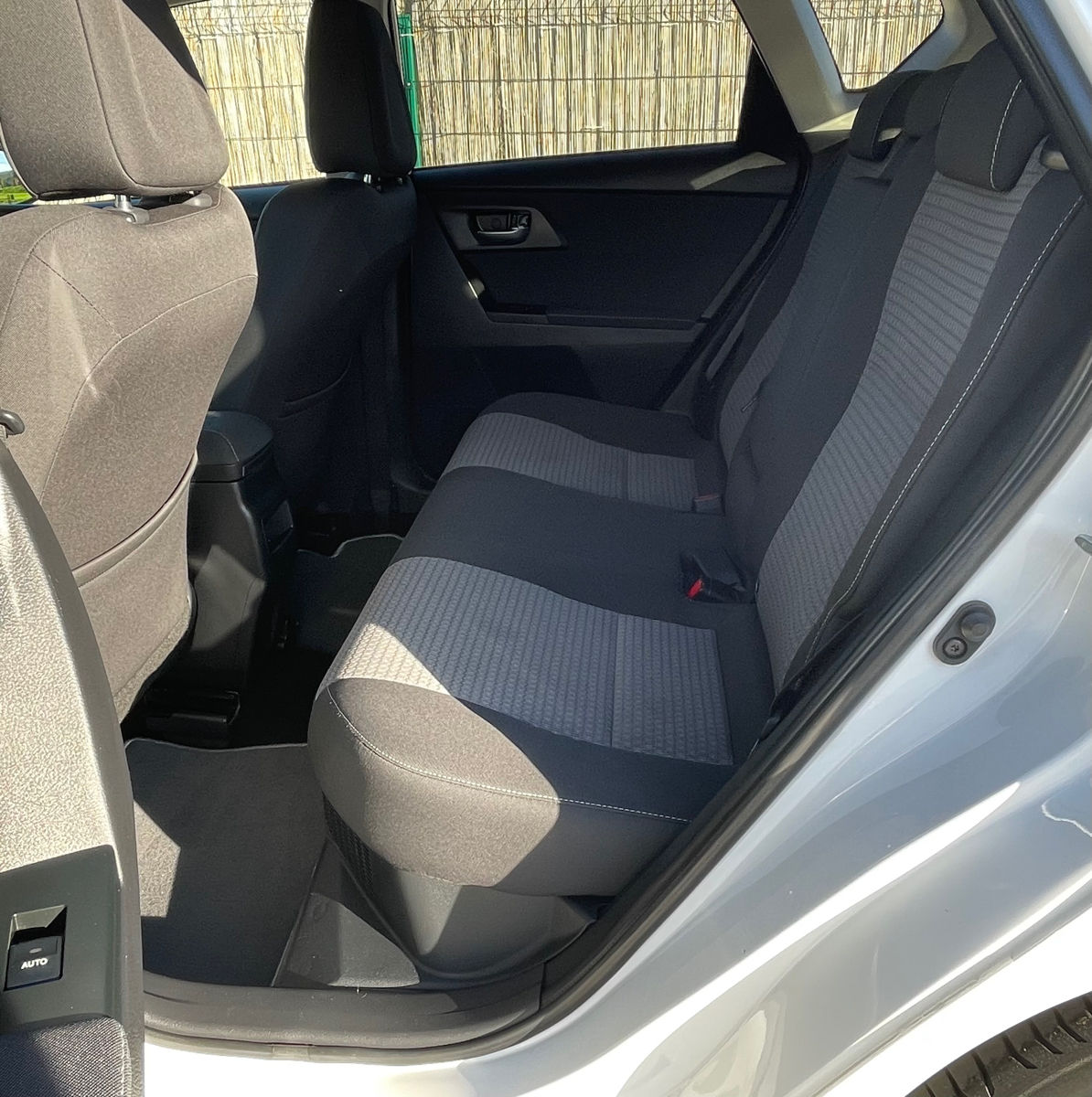 Toyota Auris foto 8