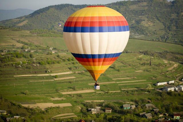 Zbor cu balonul!!! полёт на воздушном шаре!!! foto 1