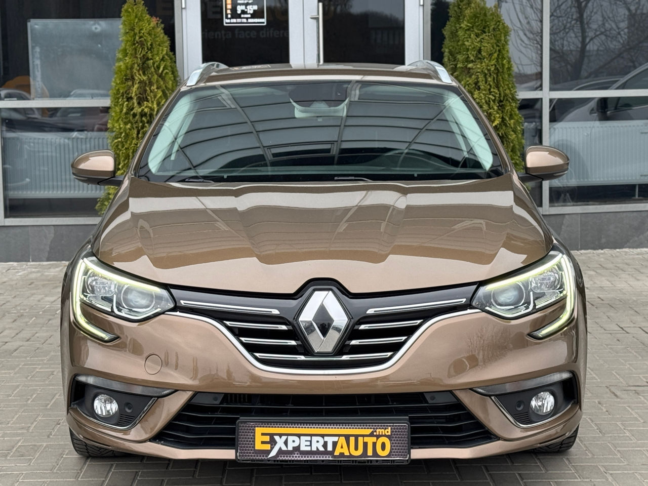 Renault Megane — фото 2