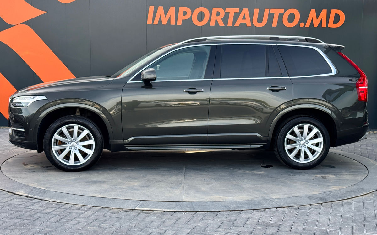 Volvo XC90 foto 8