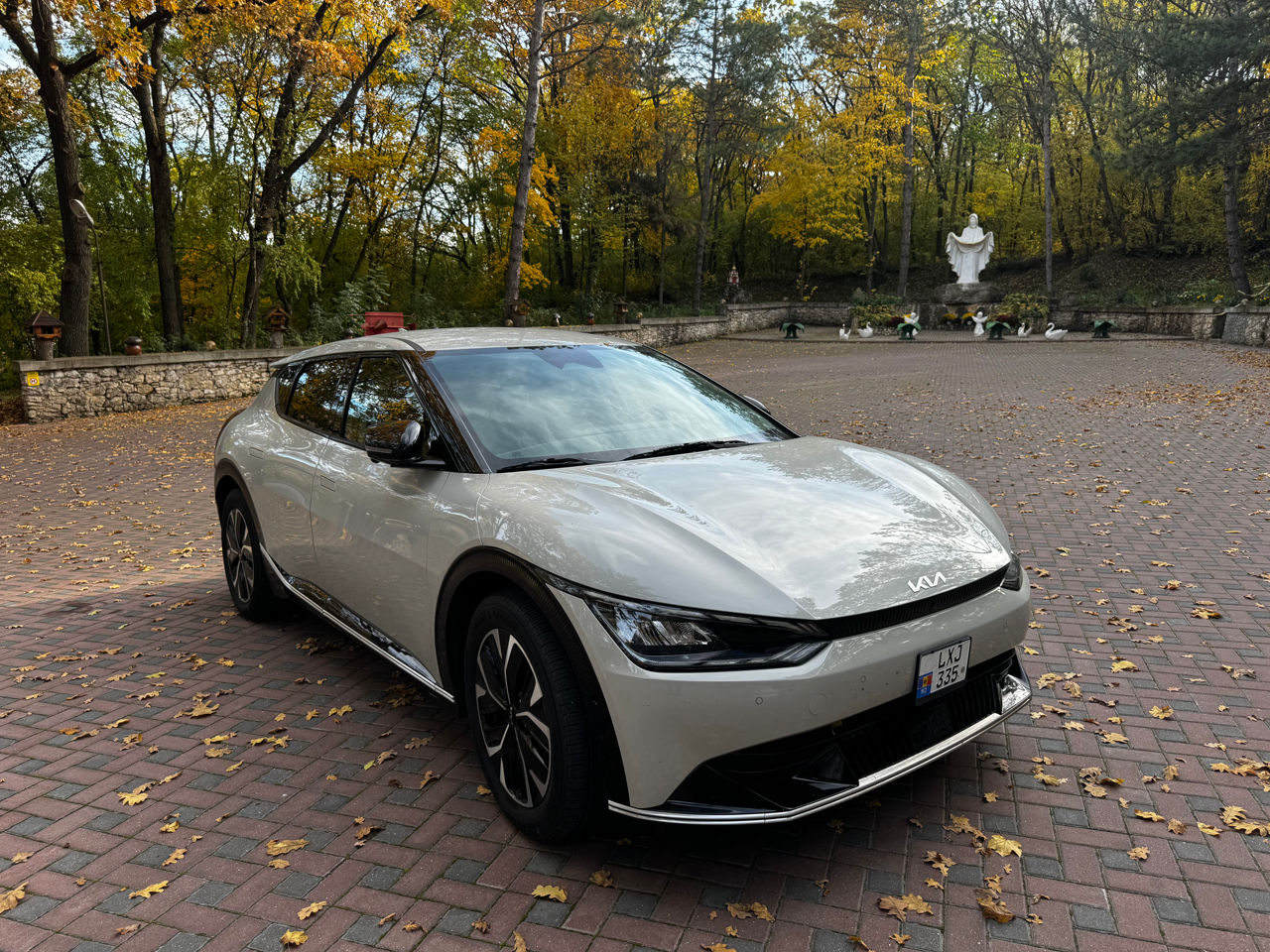 KIA EV6 фото 7
