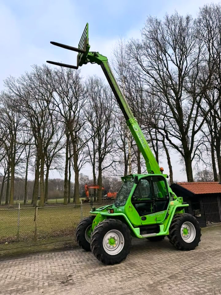 Телескопический погрузчик Merlo P40.7 2007 foto 1