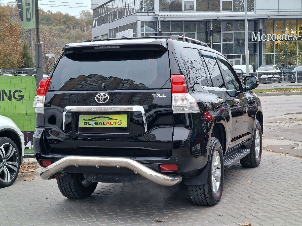 Toyota Land Cruiser Prado foto 5