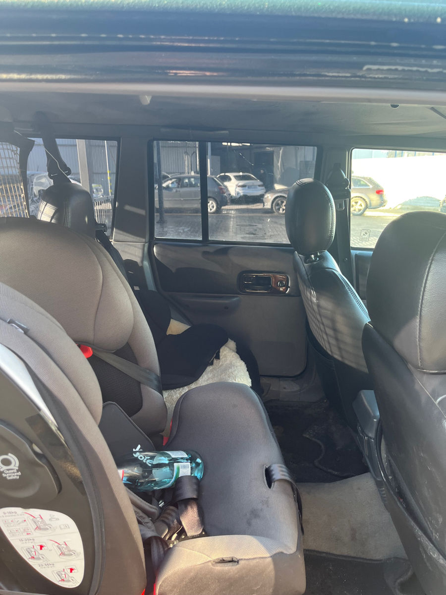 Jeep Cherokee foto 5