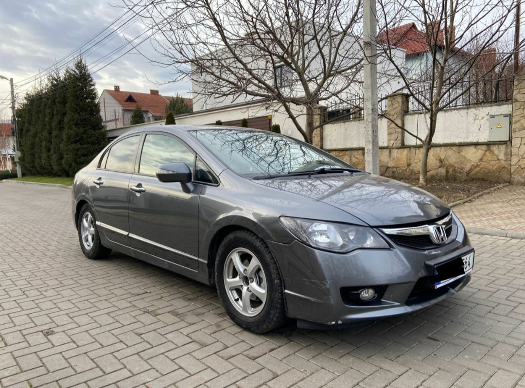 Аренда автомобилей/ chirie auto foto 1