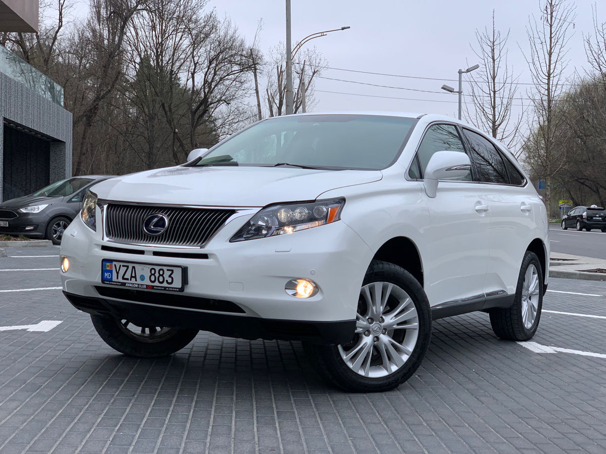 Lexus RX Series фото 1