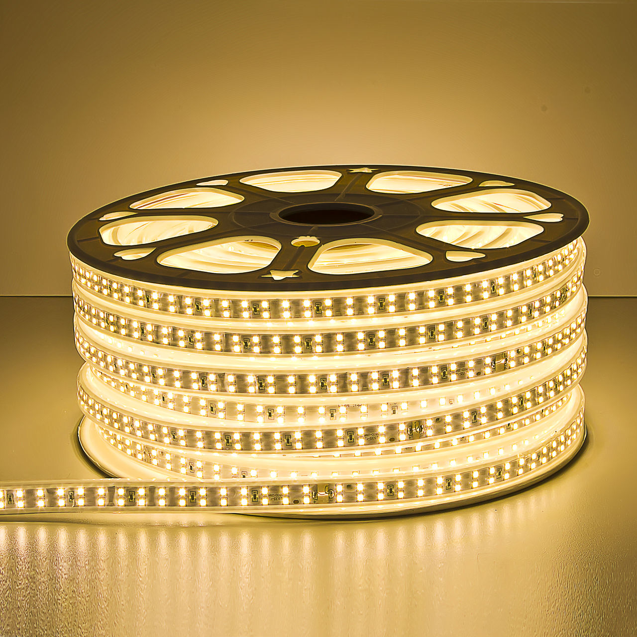 Светодиодная лента 3 года гарантии в Кишиневе в сети магазинов panlight, led лента rgb фото 17