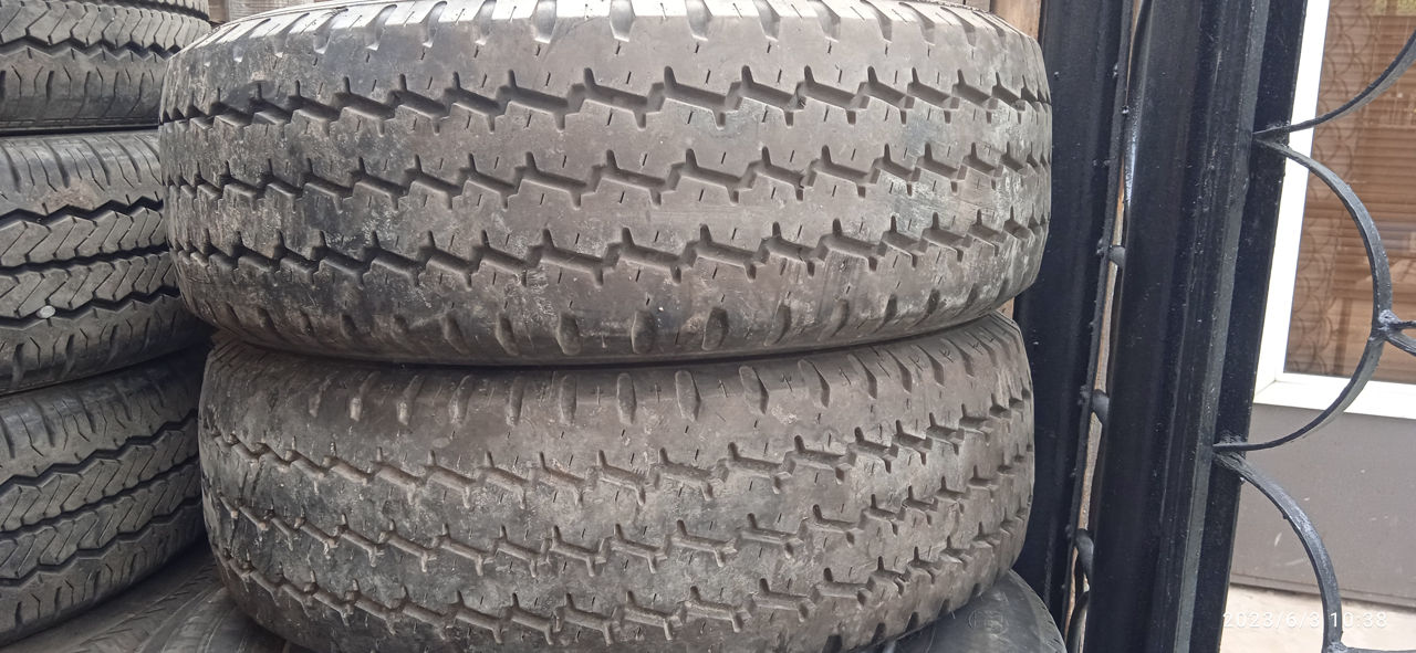 R16c 225/65 goodyear numai 2 buc foto 0