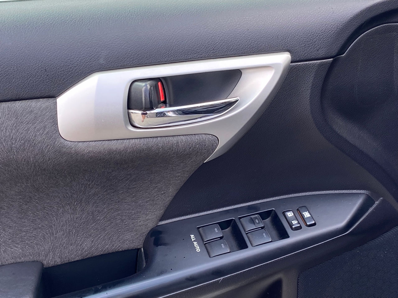 Lexus CT Series foto 14