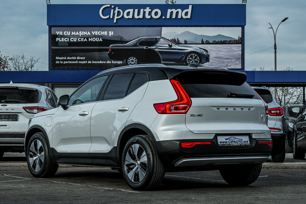 Volvo XC40 foto 1