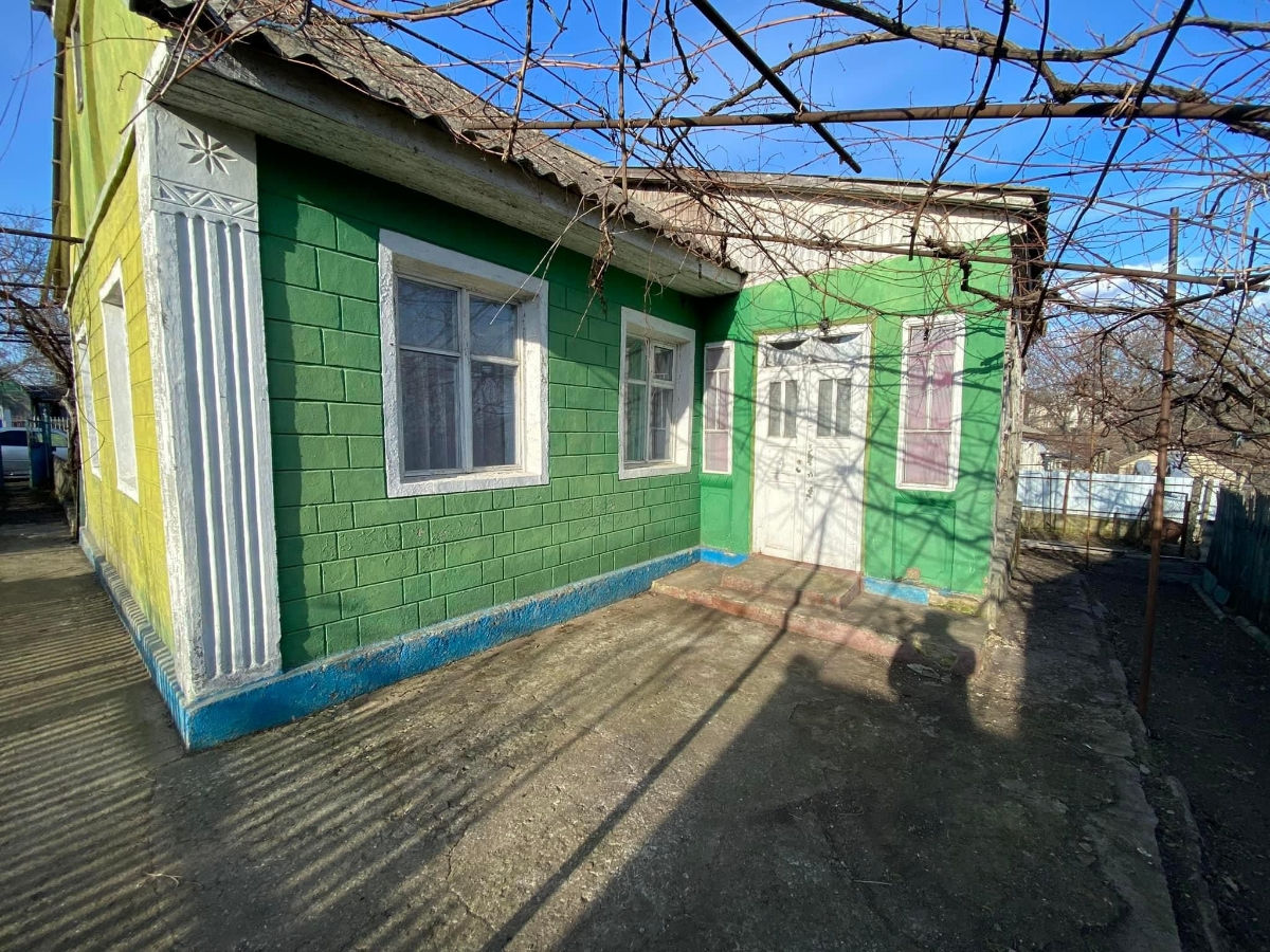 Casa I raionul Criuleni satul Slobozia Dusca 10 sote toate comunicațiile în casa sunt foto 0