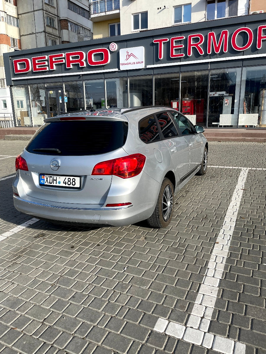 Opel Astra foto 4