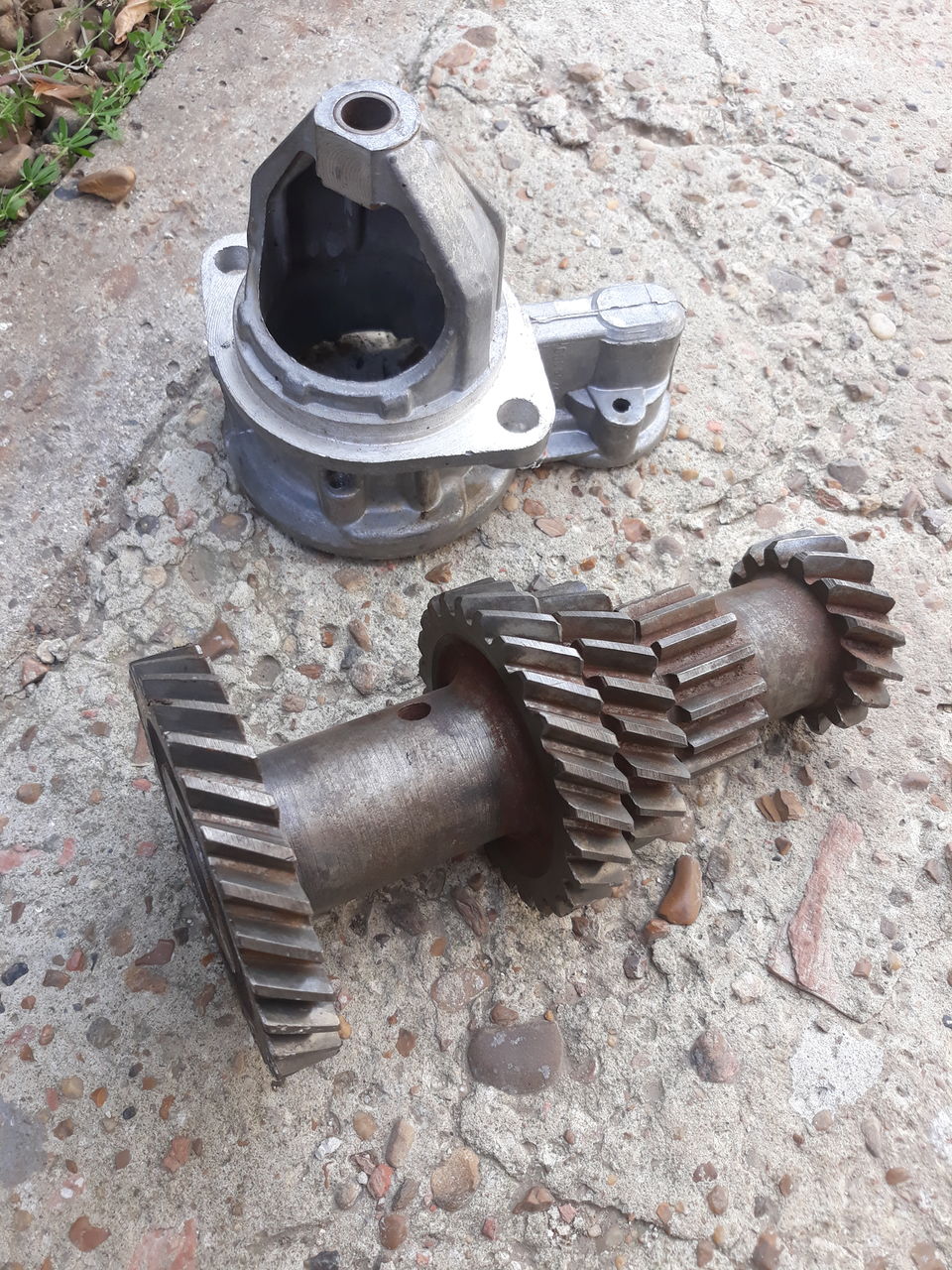Запчасти ГАЗ 24