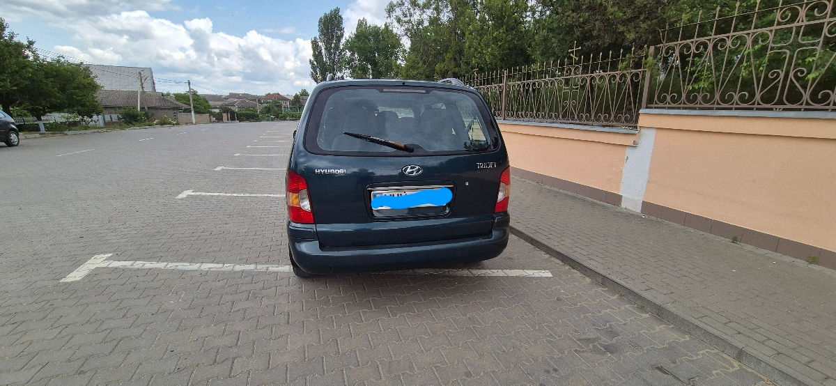 Hyundai Trajet фото 3