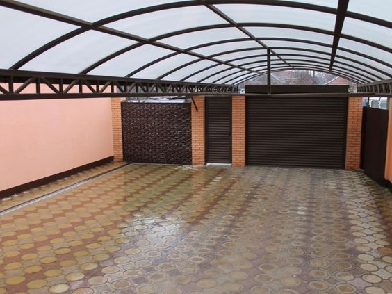 Policarbonat Monolit Policarbonat Monolit foto 1