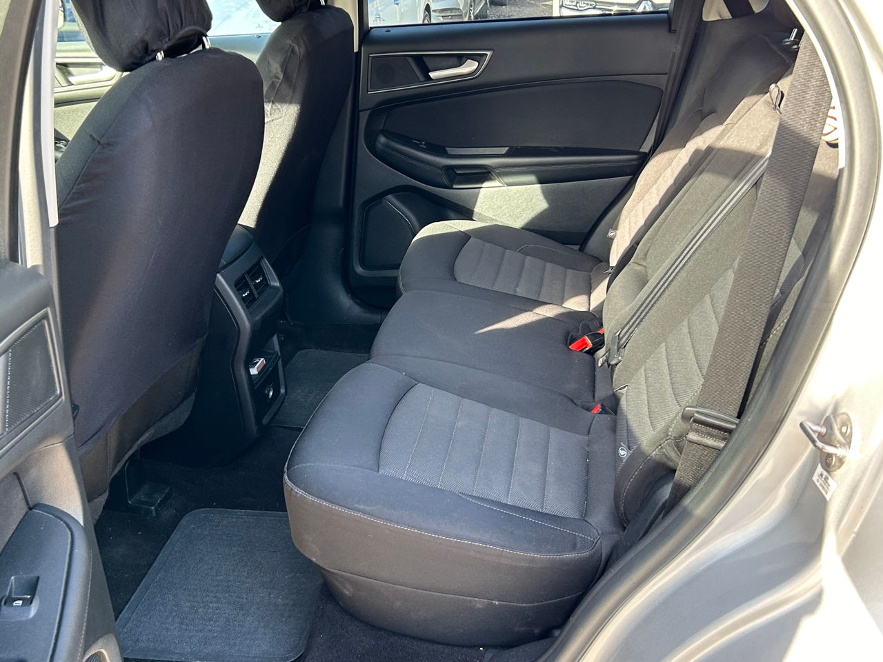 Ford Edge foto 16