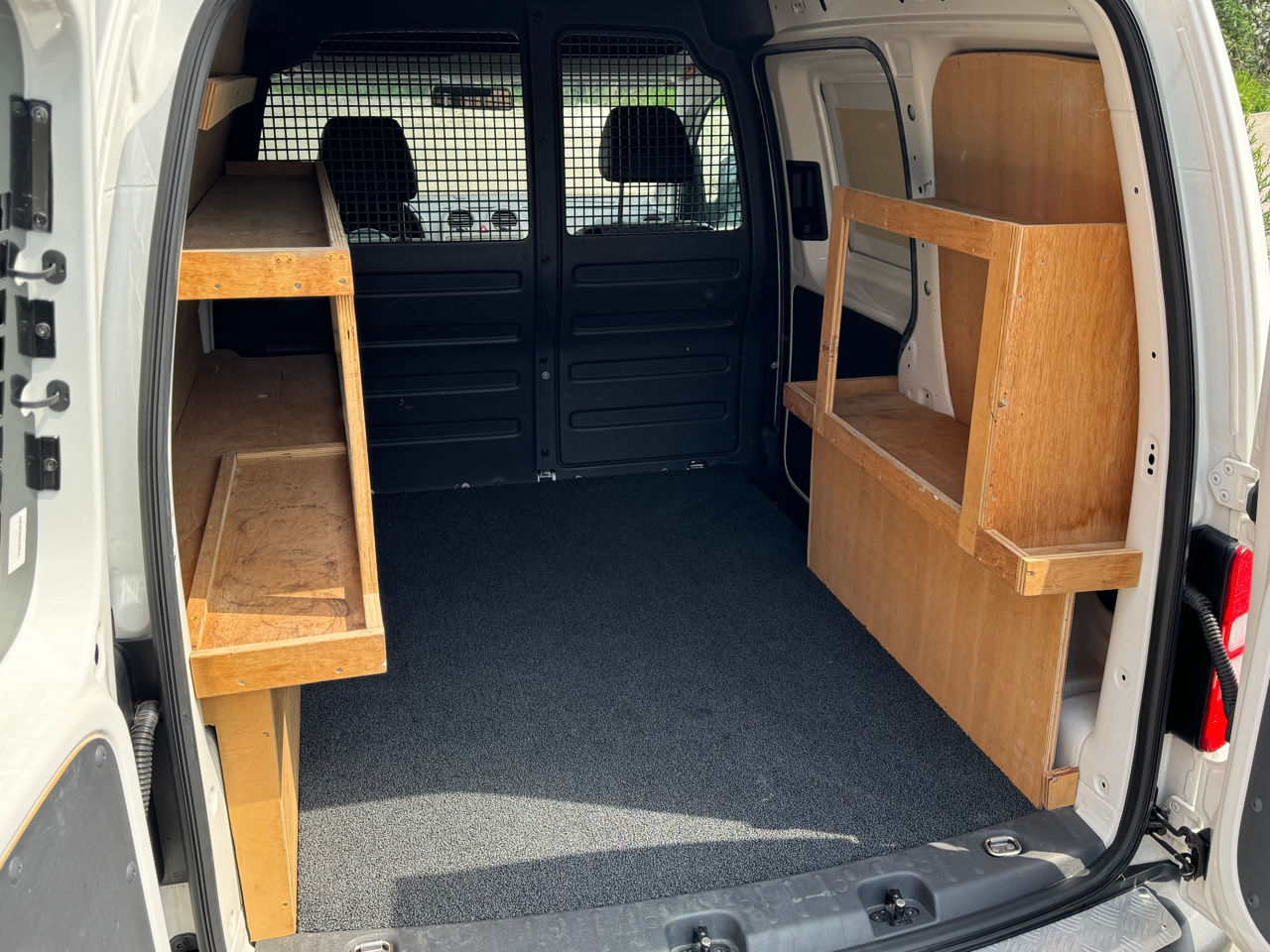 Volkswagen Caddy фото 9