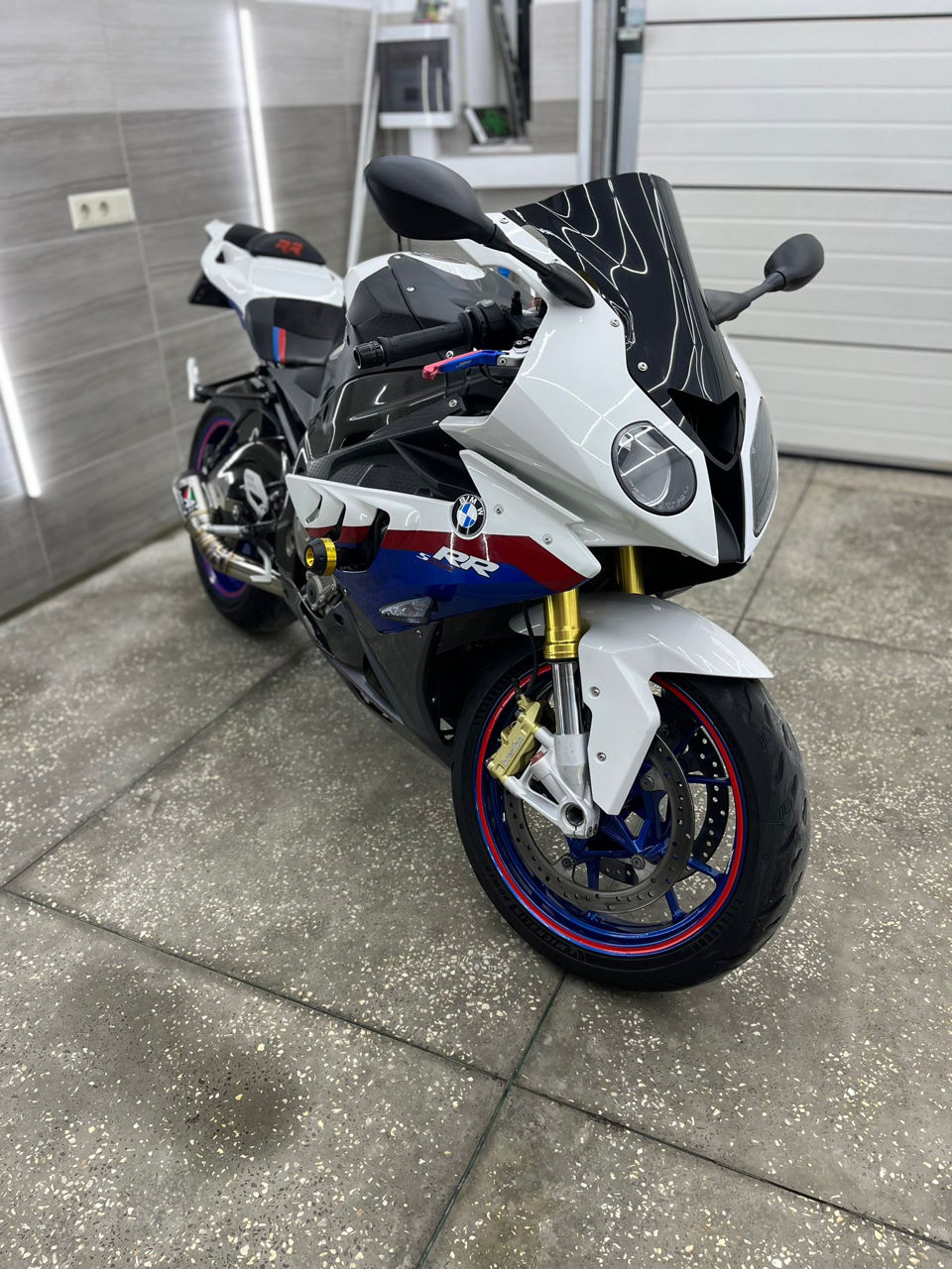 BMW S1000RR фото 6