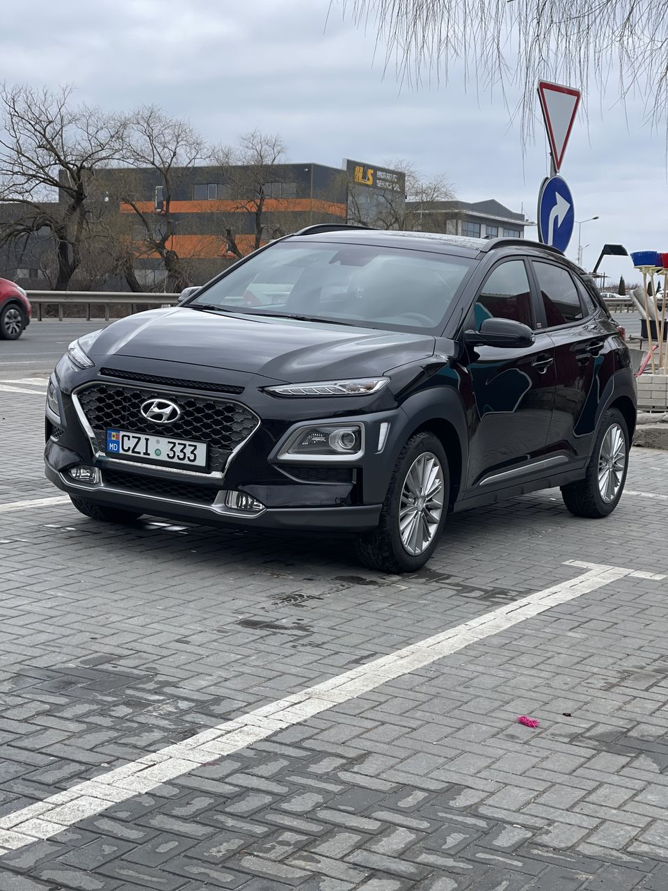 Hyundai Kona foto 1