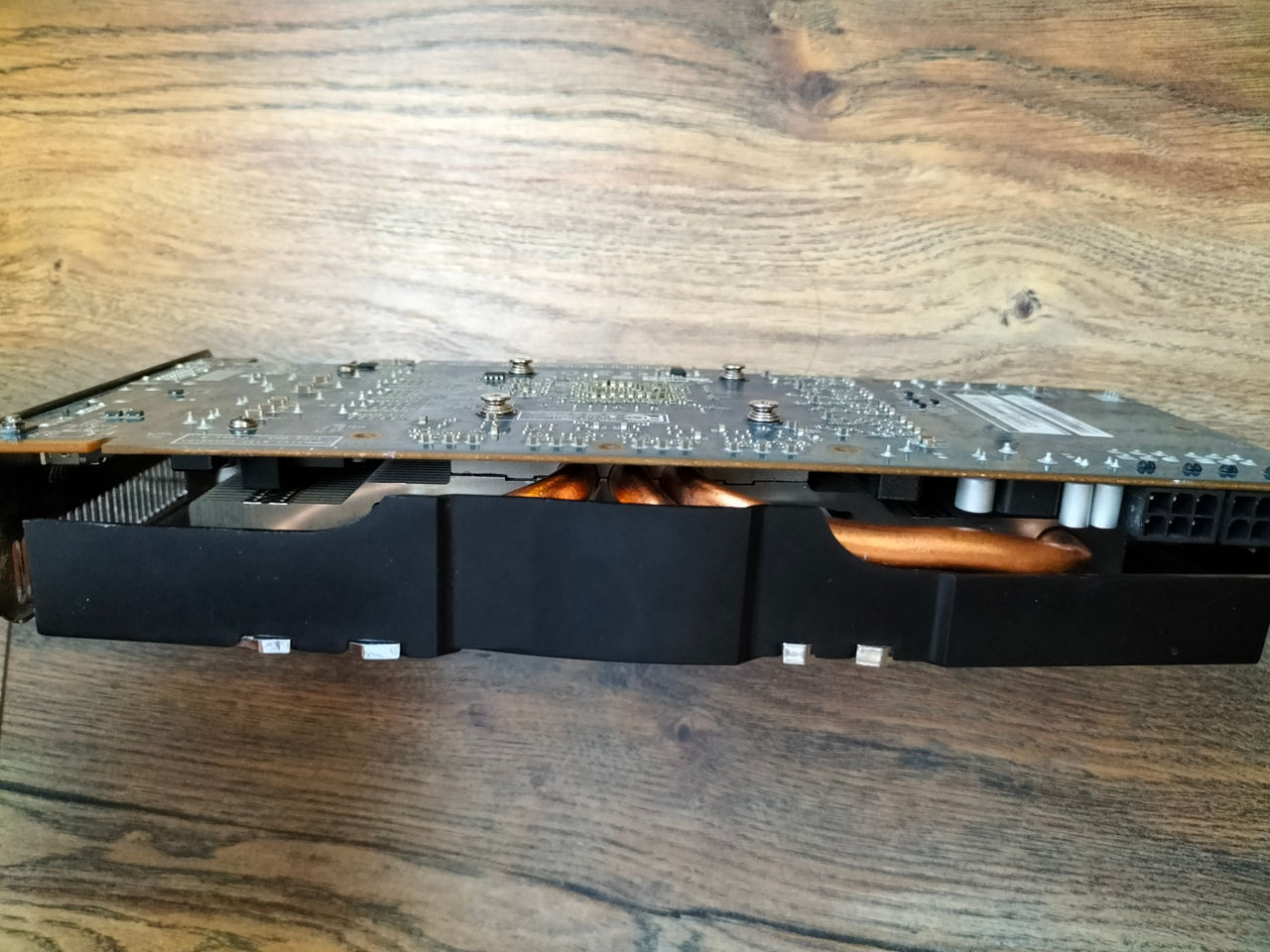 Sapphire Amd Ati Radeon HD 5830 Xtreme 1GB GDDR5 - 330 Lei фото 1